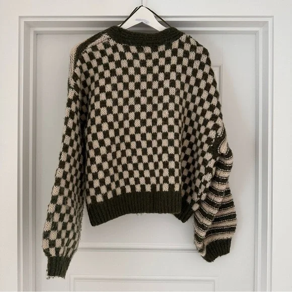 Blu Pepper Black and Cream Patterned Cardigan - Picture 2 of 8